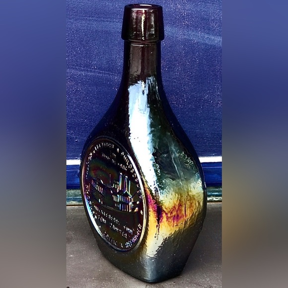 Vintage 1972 WHEATON CARNIVAL GLASS Mark Twain Samuel L Clemens Decanter Bottle - Picture 3 of 6